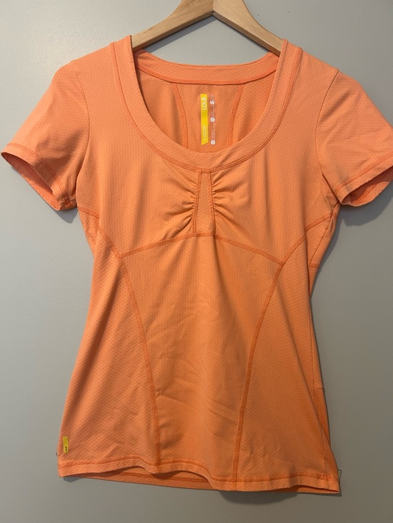 Lole Tops - Lole Peach Short Sleeve Scoop Neck Athletic Tee